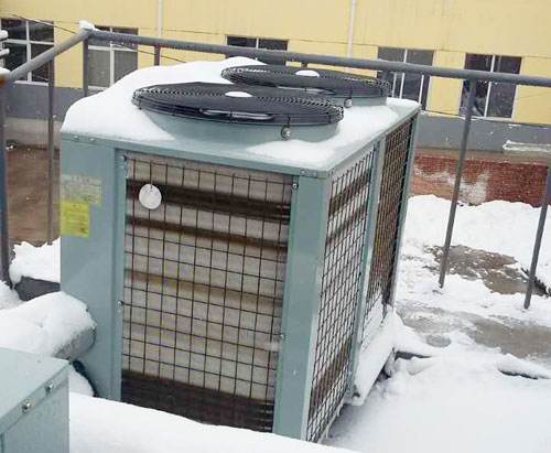 空气源热泵如何解决冬季结霜问题？